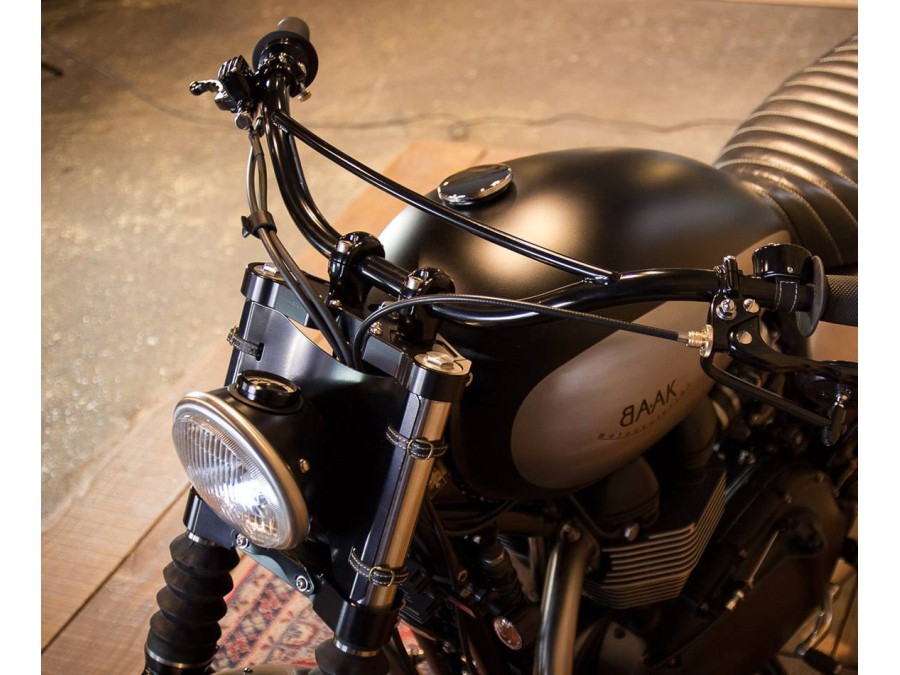 Bates Scheinwerfer / integrierter Tacho für Triumph (bis 2016)