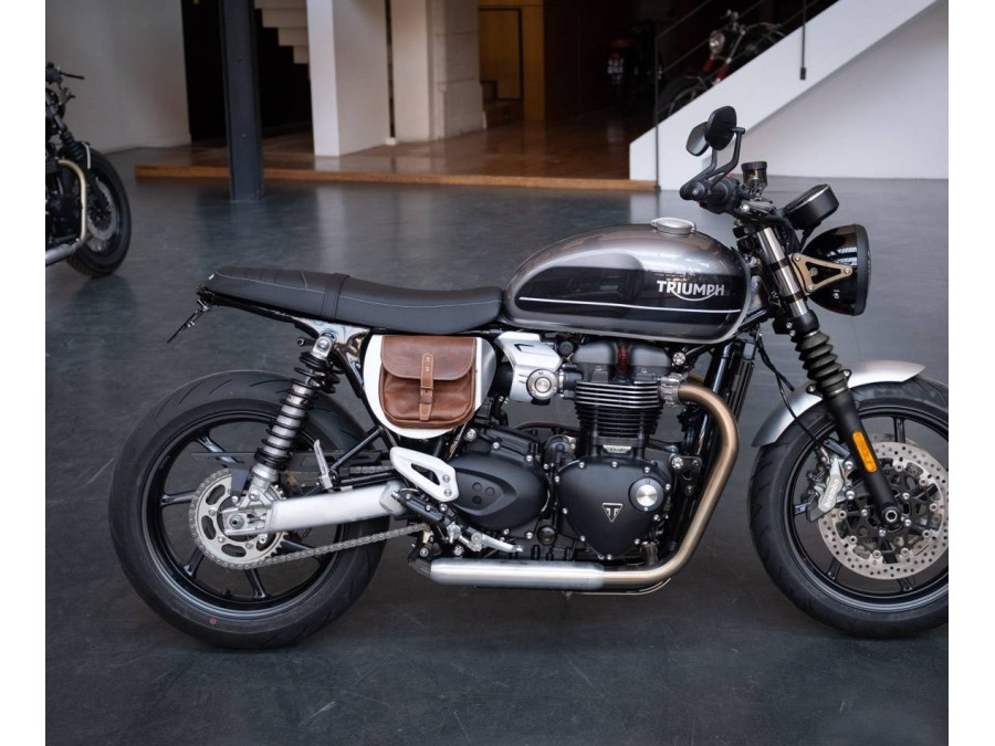 Triumph Thruxton 1200 / Speed Twin용 가죽 사이드 커버 (사이드 가방) — BAAK