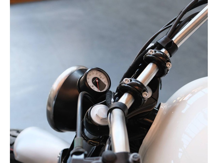 motogadget Tiny-Tacho für Royal Enfield 650 Interceptor / Continental GT