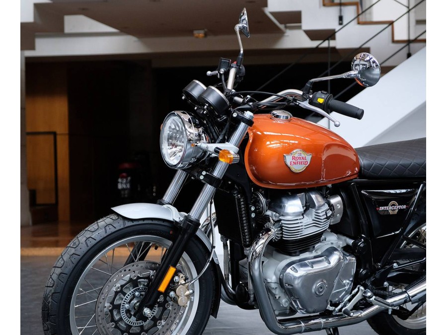 Kit per manubrio di grandi dimensioni piatti per Royal Enfield 650 Interceptor