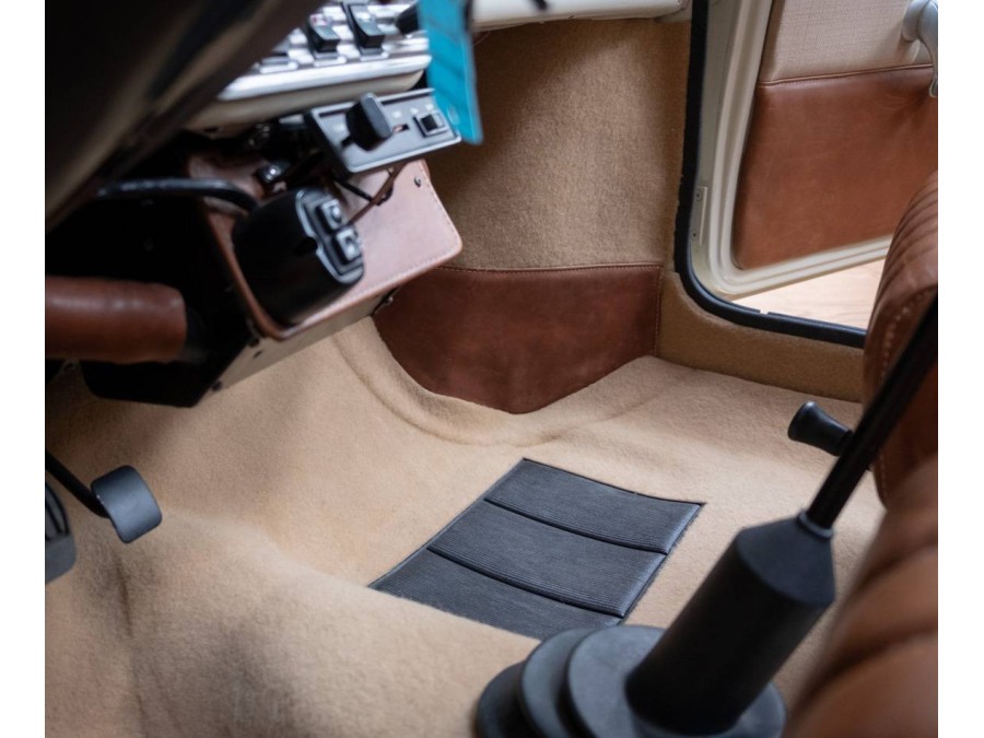 Braun-beiges Teppichset für den Austin Mini (1967-2000) von BAAK