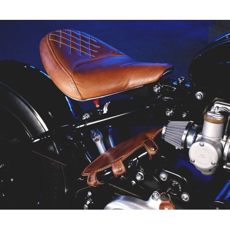 Triumph Bobber 1200 Moon par l'atelier BAAK