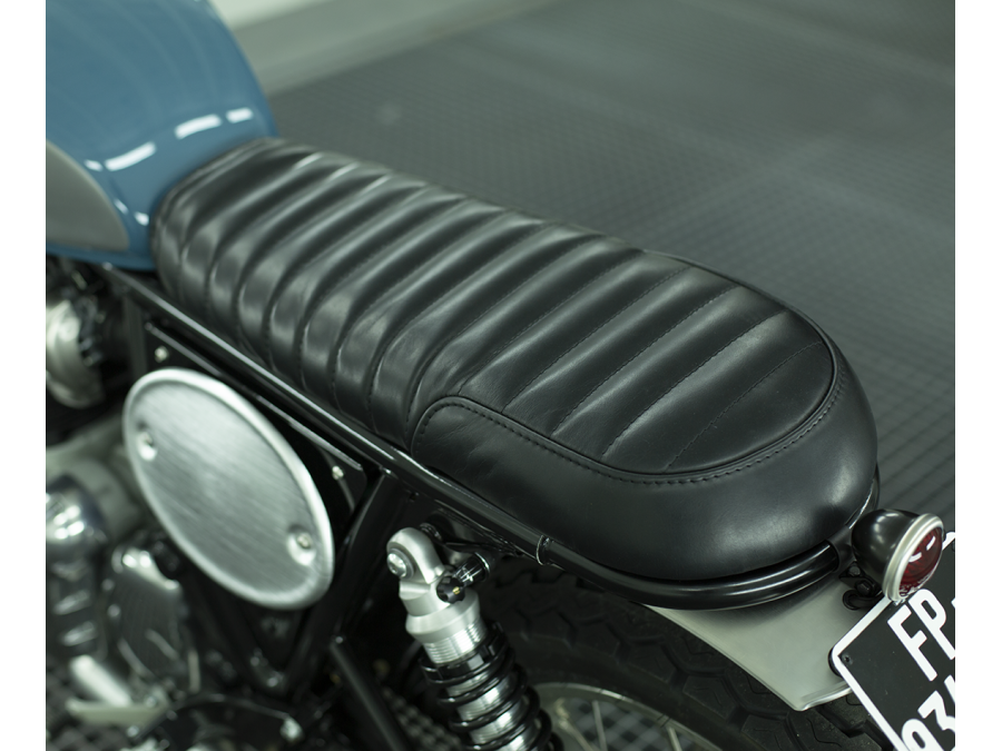 Short leather seat kit for Royal Enfield 650 Interceptor / Continental GT