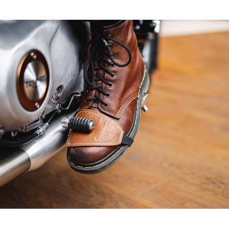 Leather boot protector for motorcycle gear shift by BAAK