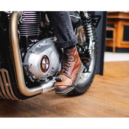Protège boots pour sélecteur de motos en cuir par BAAK
