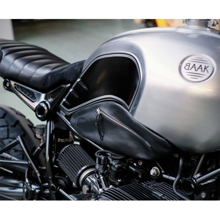 Borsa laterale in pelle per BMW Ninet di Baak