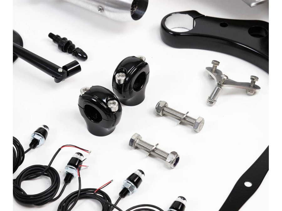 Tracker kit for Triumph Street Twin and Bonneville T100 by BAAK