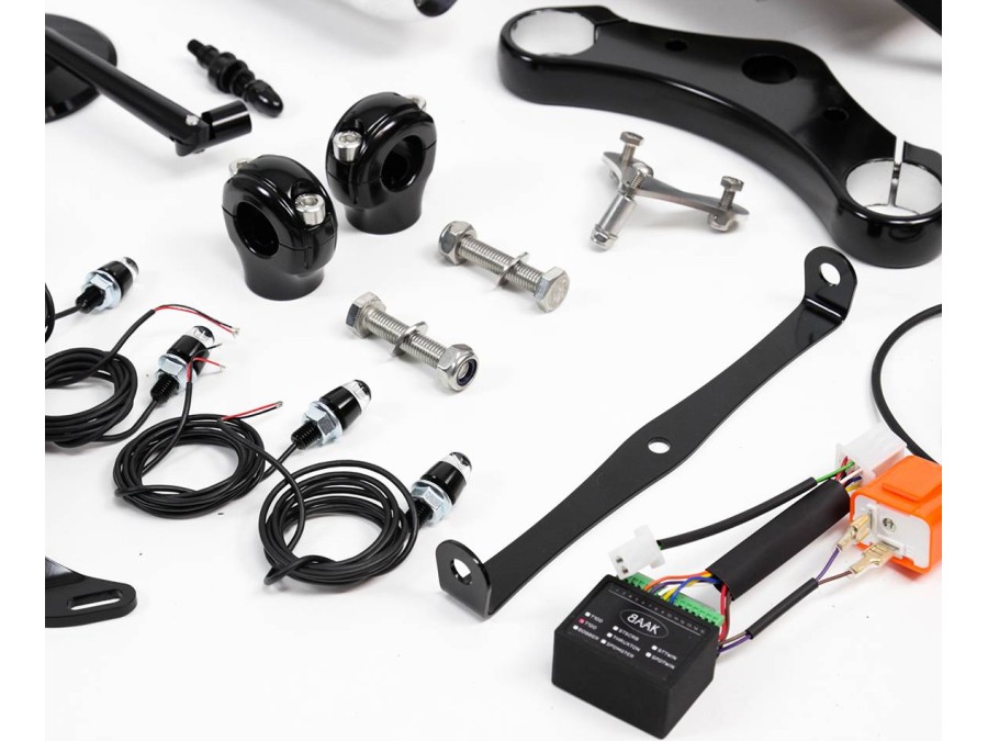 Tracker kit for Triumph Street Twin and Bonneville T100 by BAAK