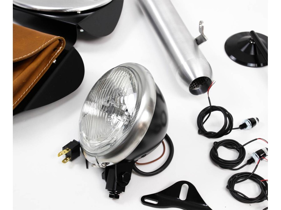 Tracker kit for Triumph Street Twin and Bonneville T100 by BAAK