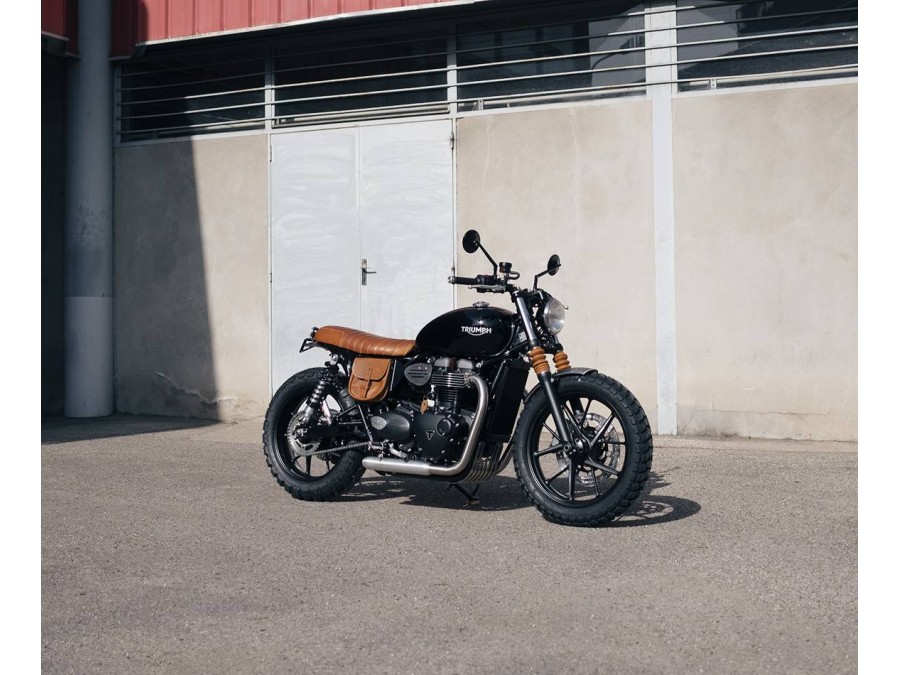 Tracker kit for Triumph Street Twin and Bonneville T100 by BAAK