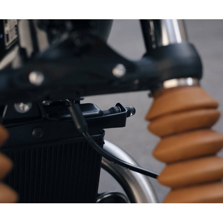 Kit Tracker per Triumph Street Twin e Bonneville T100 di Baak