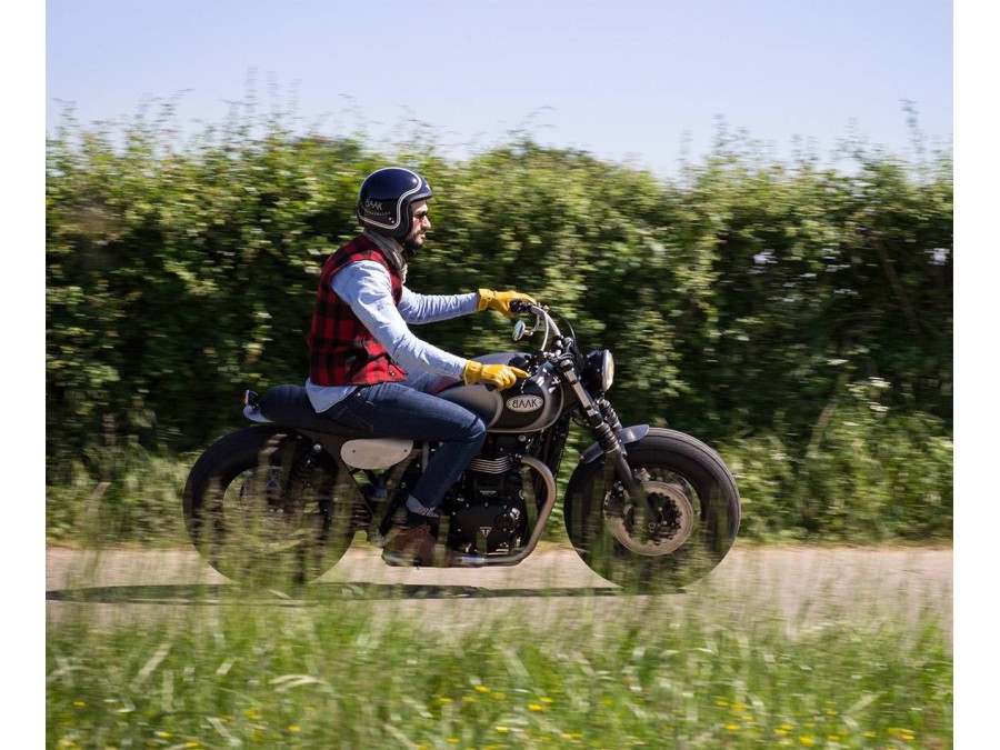 Triumph Bonneville T100 / T120 Bobber