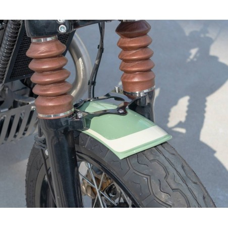 Parafango basso per ruota da 17 pollici su Royal Enfield Interceptor / Continental GT 650