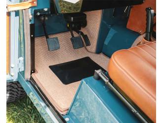 Land Rover Defender vintage BAAK interior