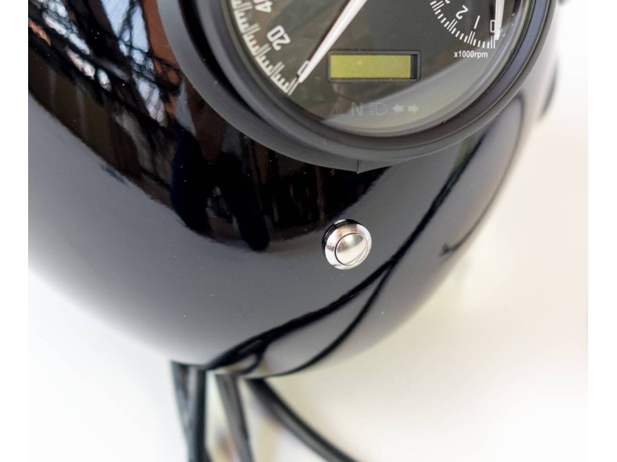 BAAK | Scheinwerfer Classic mit großem integrierten Daytona-Tachometer für RE 650