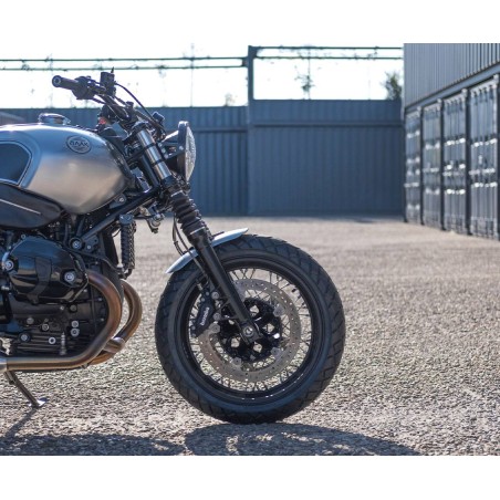 BMW R NineT Street Tracker par l'atelier BAAK Motocyclettes
