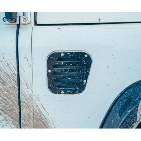 Land Rover Defender Fender vents