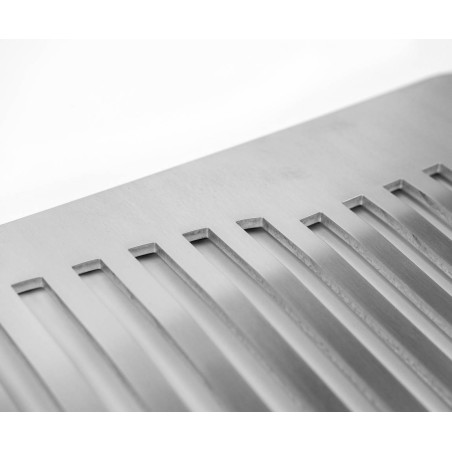 BAAK | Land Rover Defender Radiator Grill