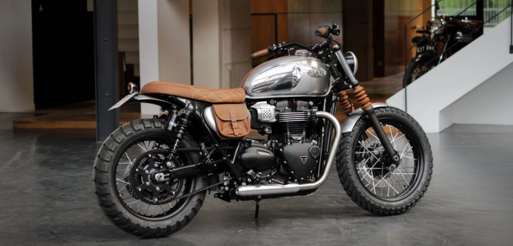 Triumph T100 transformée par l'atelier BAAK à Lyon