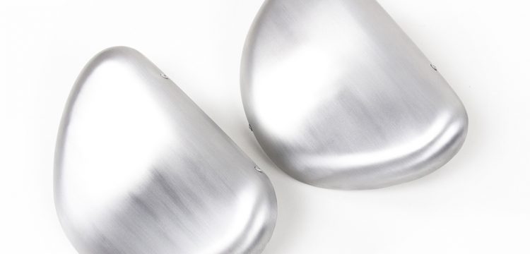 Pair of aluminium side covers for Triumph Bonneville