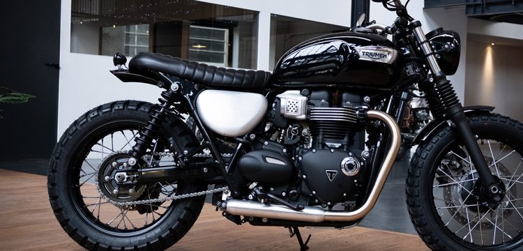 Aluminium side covers for Triumph Bonneville T120