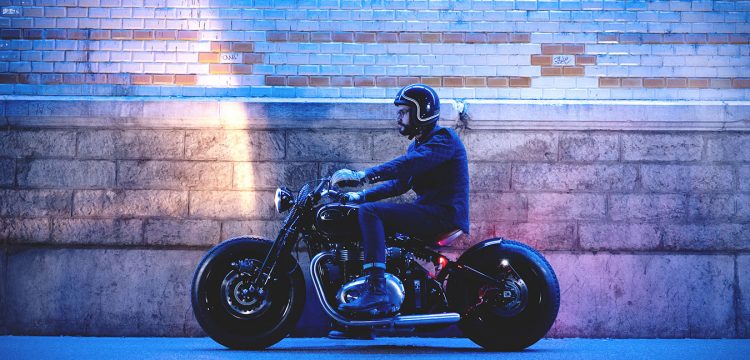 Bobber Triumph photographié par Julien Demaugé-Bost