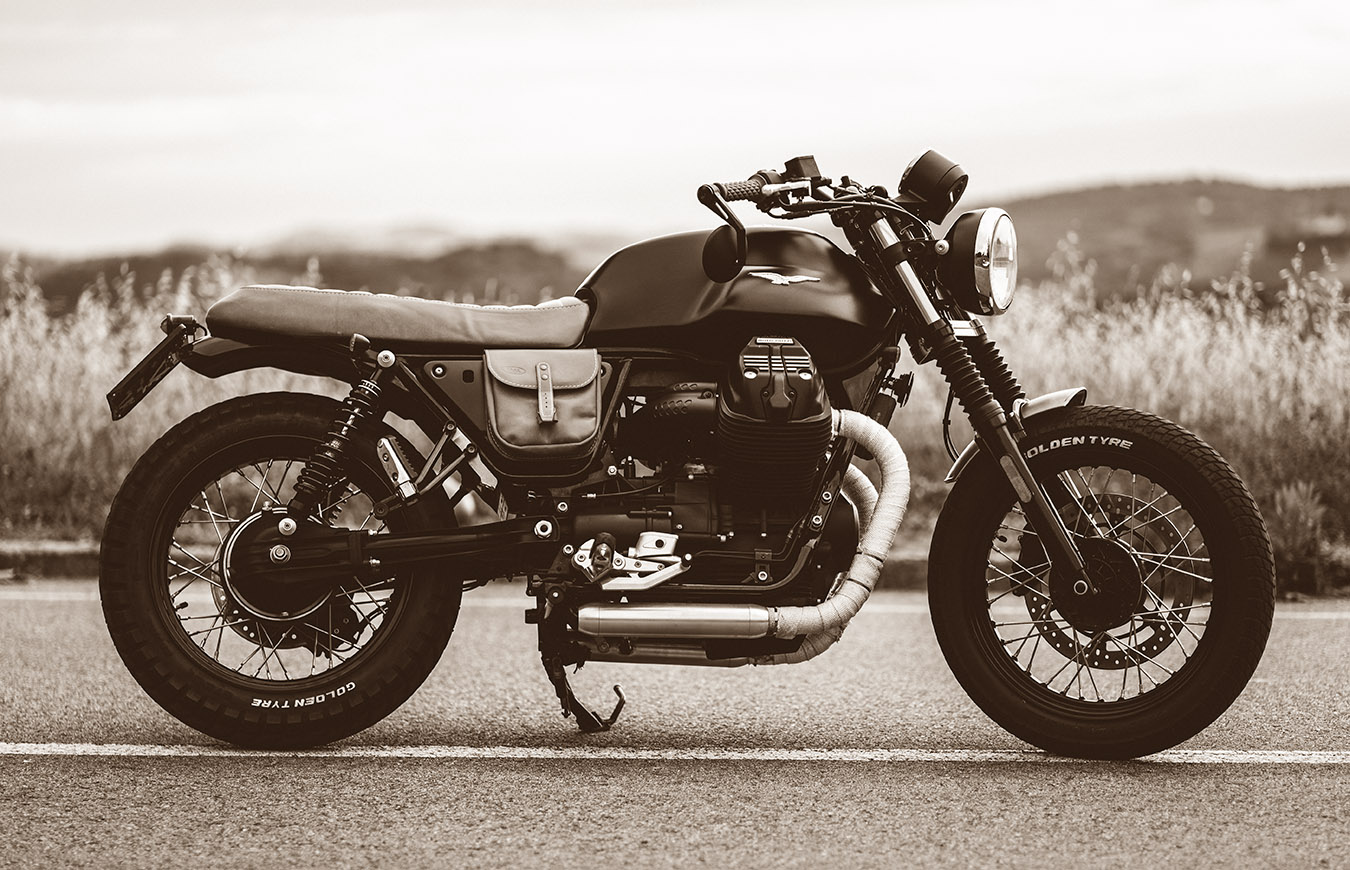 Moto Guzzi V7 customizzata da BAAK Atelier Lyon