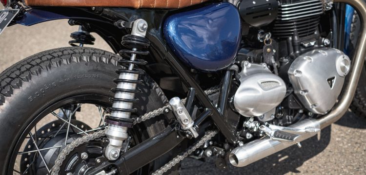 Echappement court Triumph T100 BAAK