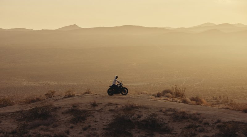 Shooting BAAK USA par Julien Fabro — atelier motocyclettes Lyon Rillieux-la-Pape