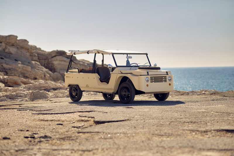 Citroën Méhari Eden restomod façonnée par BAAK à Lyon — atelier automobile sur-mesure